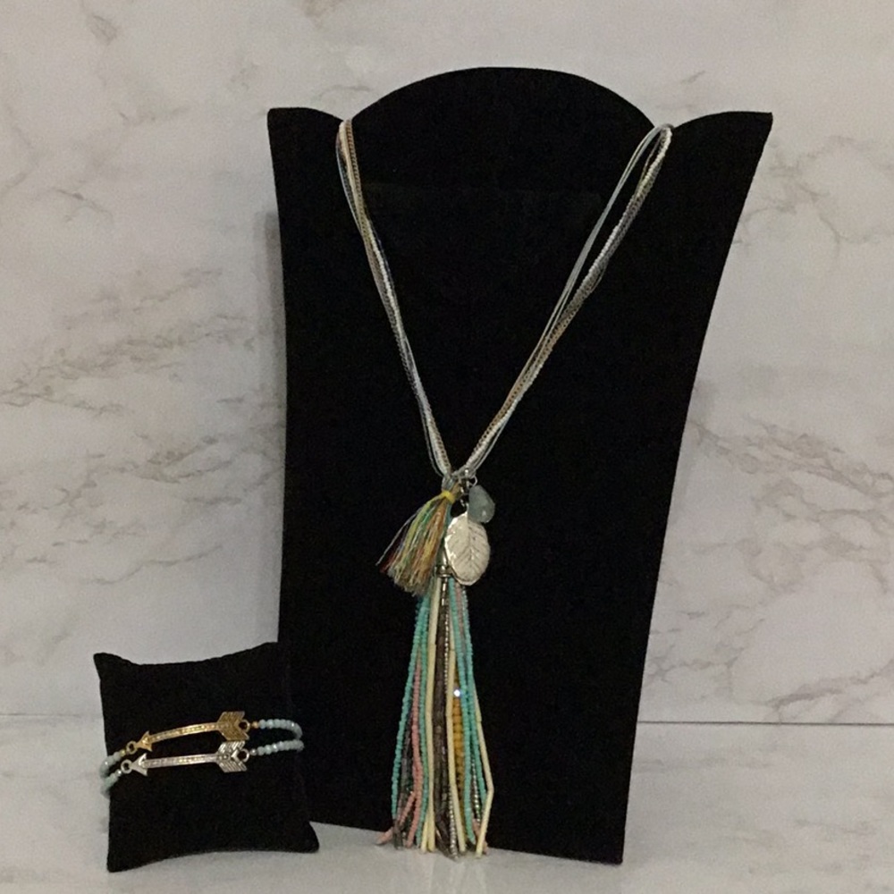 Premier Designs High Fashion Jewelry combo necklace with bracelet set
